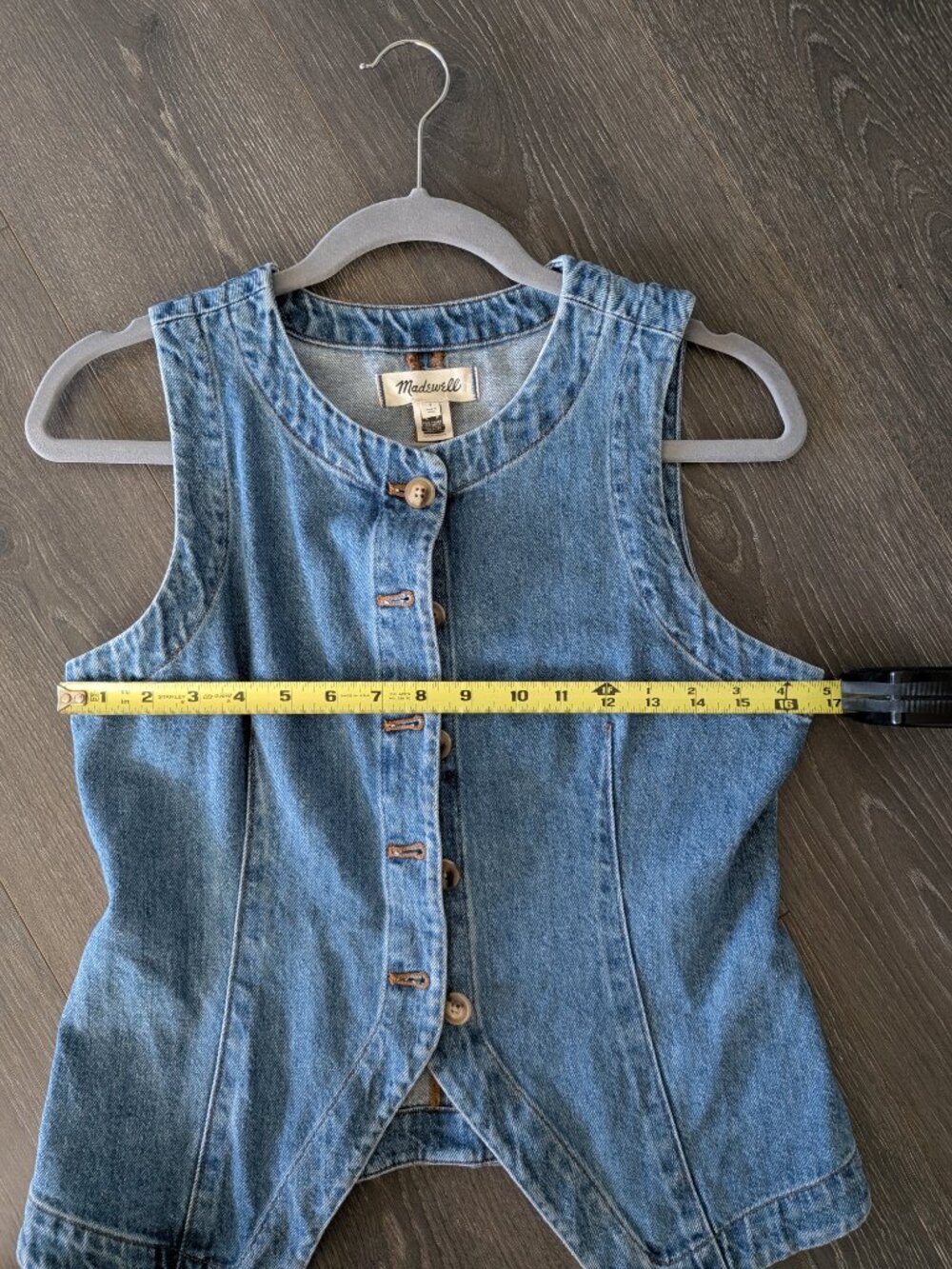 Madewell Denim Crewneck Vest in Java, Size 4 - Picture 4 of 9